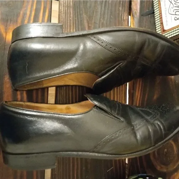 VINTAGE PIERRE CARDIN DRESS SHOES - Picture 7 of 8